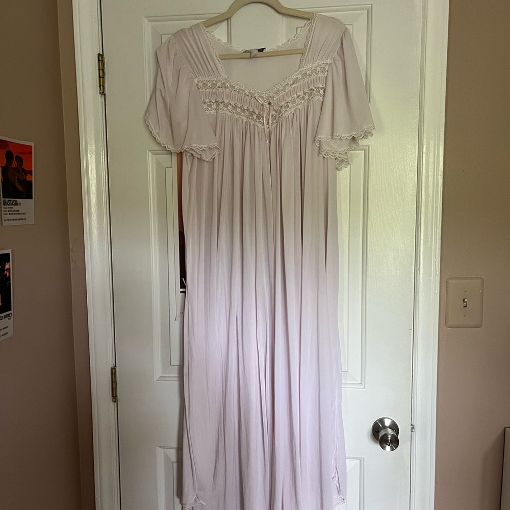 Vintage Miss Elaine Lacy Pink Nightgown